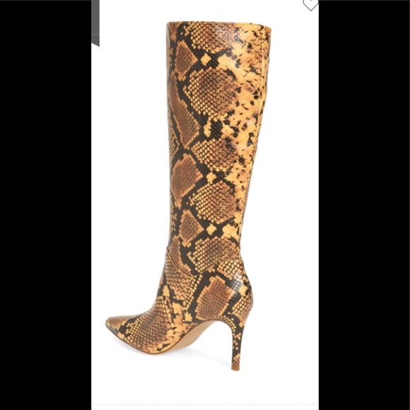 1 DAY OFR 🆕STEVE MADDEN KIGO EMBOSSED 6,6.5,7.5 - Picture 2 of 15